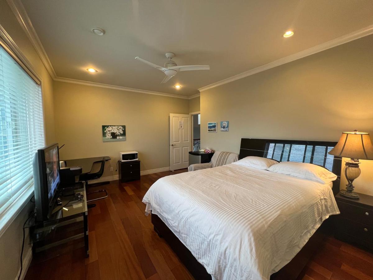 Lucky Room, A Comfortable Suite Close To Yvr Richmond Bagian luar foto